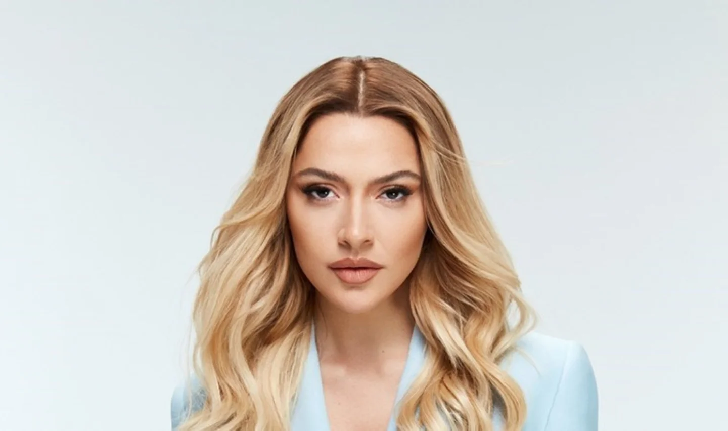 Hadise Kimdir?