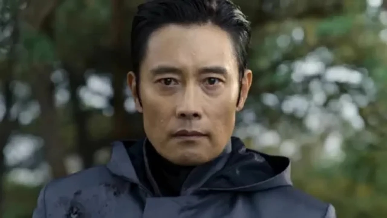 Lee Byung Hun: Squid Game’in Frontman’i ve Güney Kore Sinemasının Yıldızı