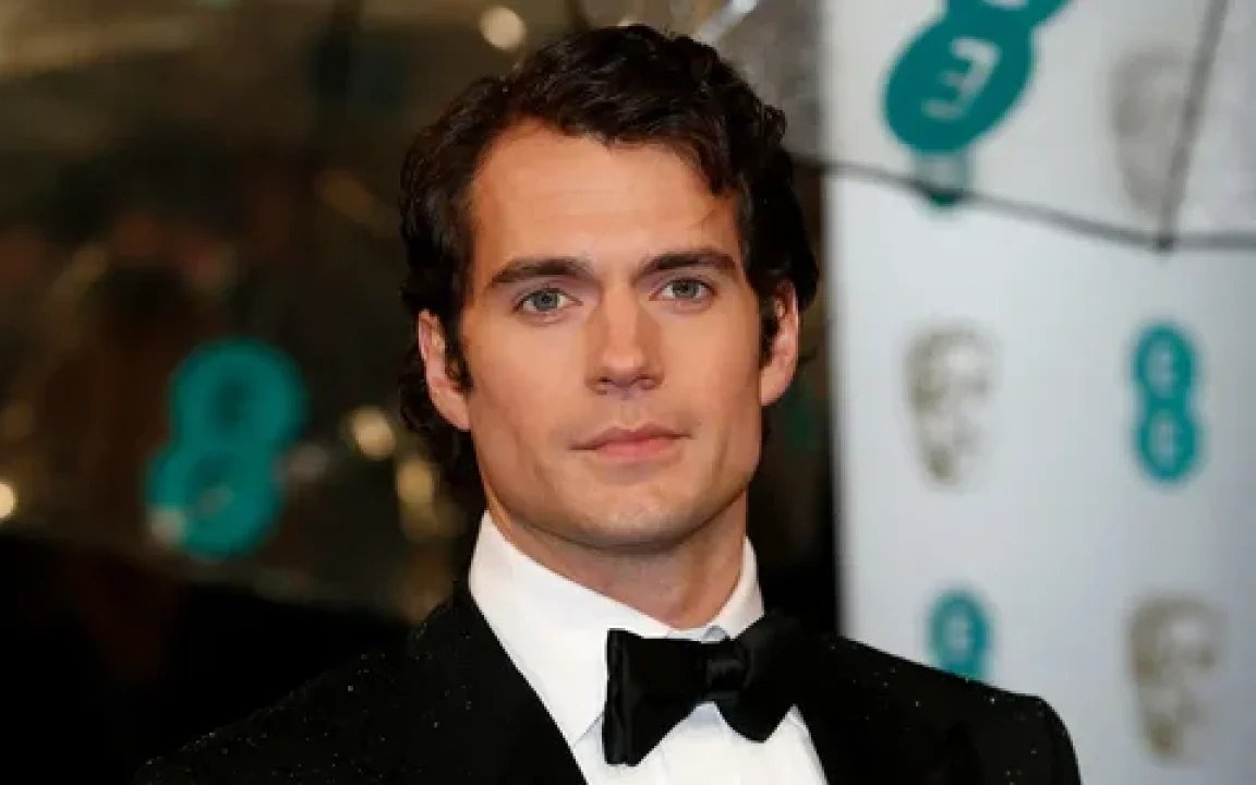 Ünlü Oyuncu Henry Cavill