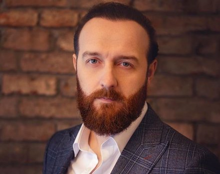 Abdül Süsler Kimdir?