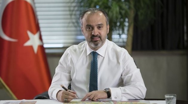 Alinur Aktaş Kimdir?