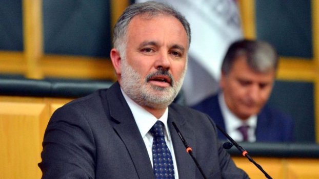 Ayhan Bilgen Kimdir?