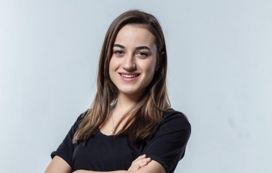Ayşegül Yılmaz Kimdir?