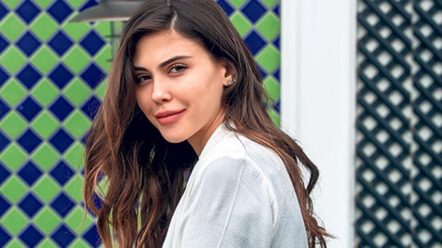 Dilara Aksüyek Kimdir? Kaç Yaşında ve Nereli