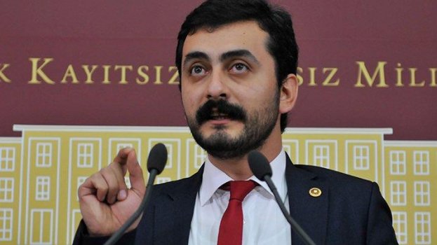 Eren Erdem Kimdir?