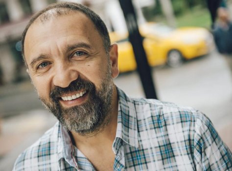 Ertuğrul Postoğlu Kimdir? Kaç Yaşında ve Nereli