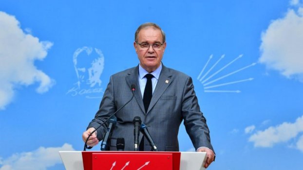 Faik Öztrak Kimdir? Kaç Yaşında ve Nereli