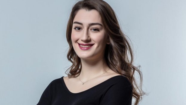 Fatma Tezcan Kimdir?