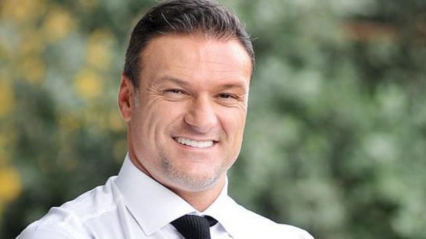 Fehmi Alpay Özalan Kimdir? Kaç Yaşında ve Nereli