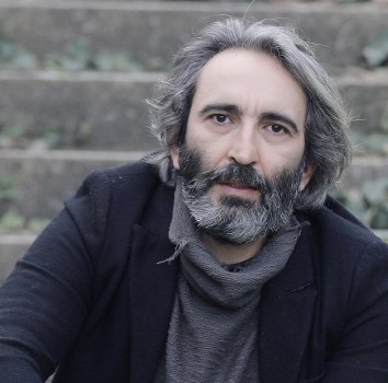 Fırat Tanış Kimdir? Kaç Yaşındadır? Nerelidir? Boyu, Kilosu, Oynadığı Diziler?