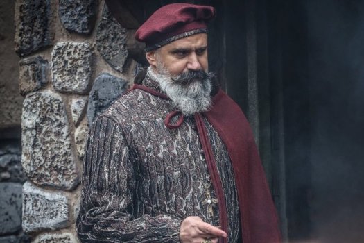 Gökhan Bekletenler Kimdir?