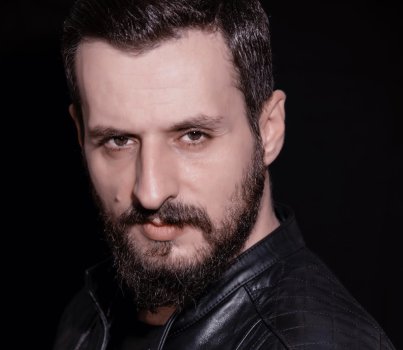 Latif Koru Kimdir? Aslen Nereli? Kaç Yaşında? Boyu, Kilosu Kaçtır? Hangi Dizilerde, Filmlerde Oynadı?