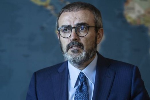 Mahir Ünal Kimdir?
