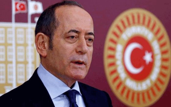 Mehmet Akif Hamzaçebi Kimdir