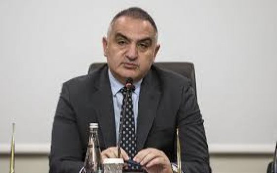 Mehmet Nuri Ersoy Kimdir?