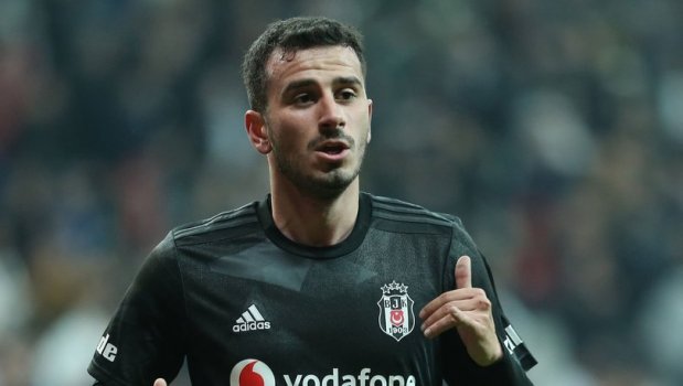 Oğuzhan Özyakup Kimdir?