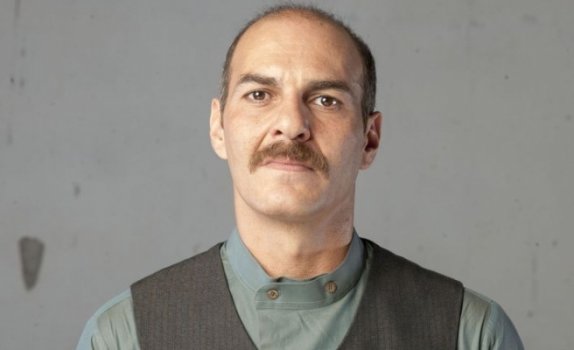 Umut Karadağ Kimdir?