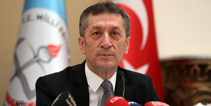 Ziya Selçuk Kimdir? Kaç Yaşında ve Nereli