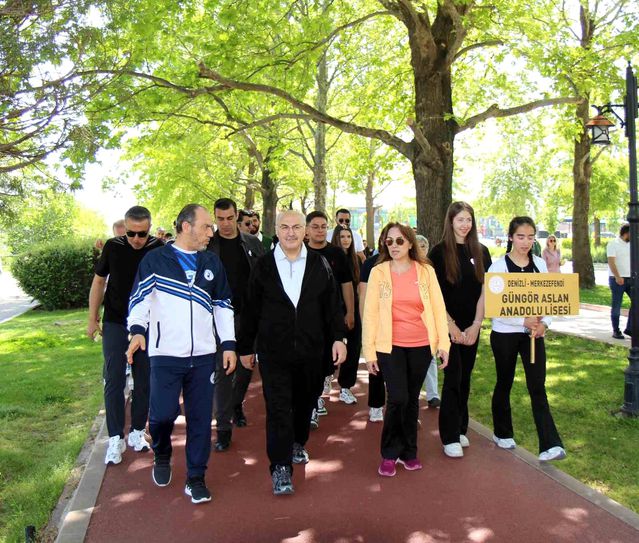 Denizli'den Sağlığa Adım Adım: 10 Mayıs Yürüyüşüyle Farkındalık