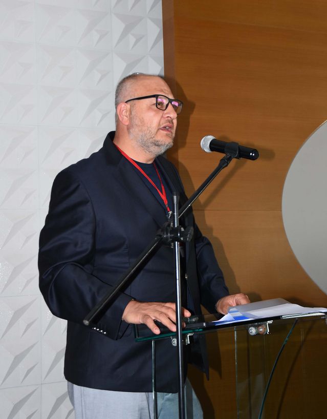 Karşıyaka'da Tarihi Kriz: Liderlik Boşluğu ve Borç Batağı Kulübün Geleceğini Tehdit Ediyor