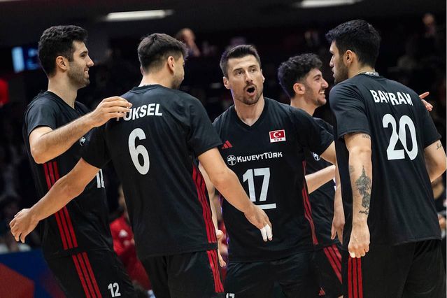 Milliler Kanada'yı Geçti