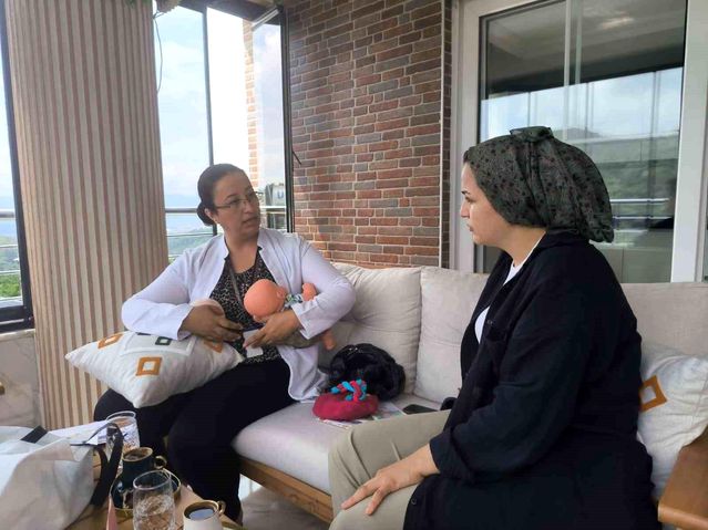 Hatay'da Anne Adaylarına Destek