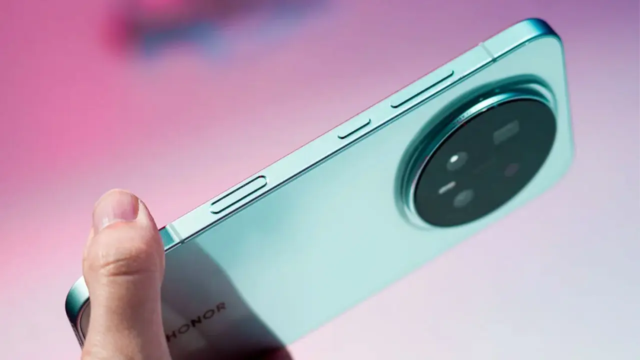 Honor 14.000 mAh Bataryalı Yeni Modelini Test Ediyor