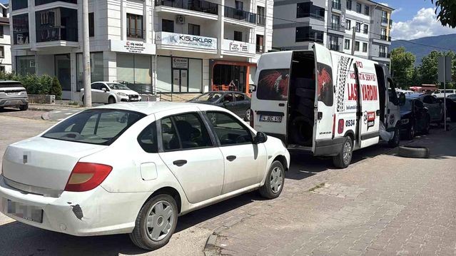 Bolu'da Otopark Düzenlemesi Lastik Patlattı