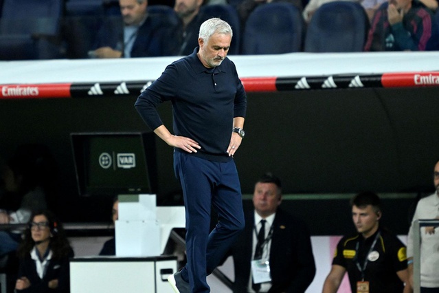 Bernabéu'da Gerilim Dorukta: Real Madrid'in Olaylı Villarreal Galibiyetine VAR Damgası