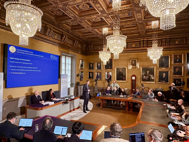 Makroekonominin Yeni Yüzü: Hall ve Woodford'a Mikro Temelli İstikrar Çalışmalarıyla Nobel Ekonomi Ödülü